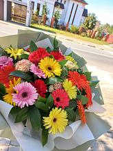 Букет цветов из:  Герберы #REPLACE_PRED# Холмске