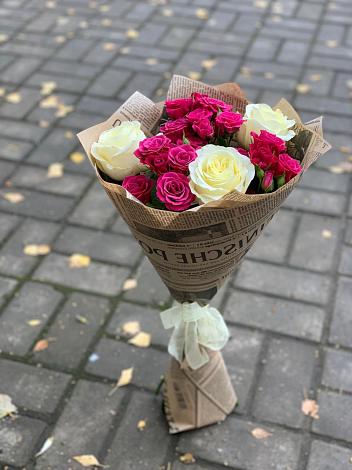 Букет цветов из: Розы в Холмске